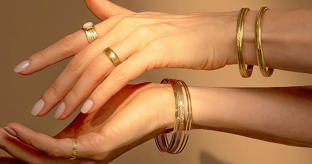 Les réductions et offres Black Friday sur les bijoux, colliers, bracelets et bagues